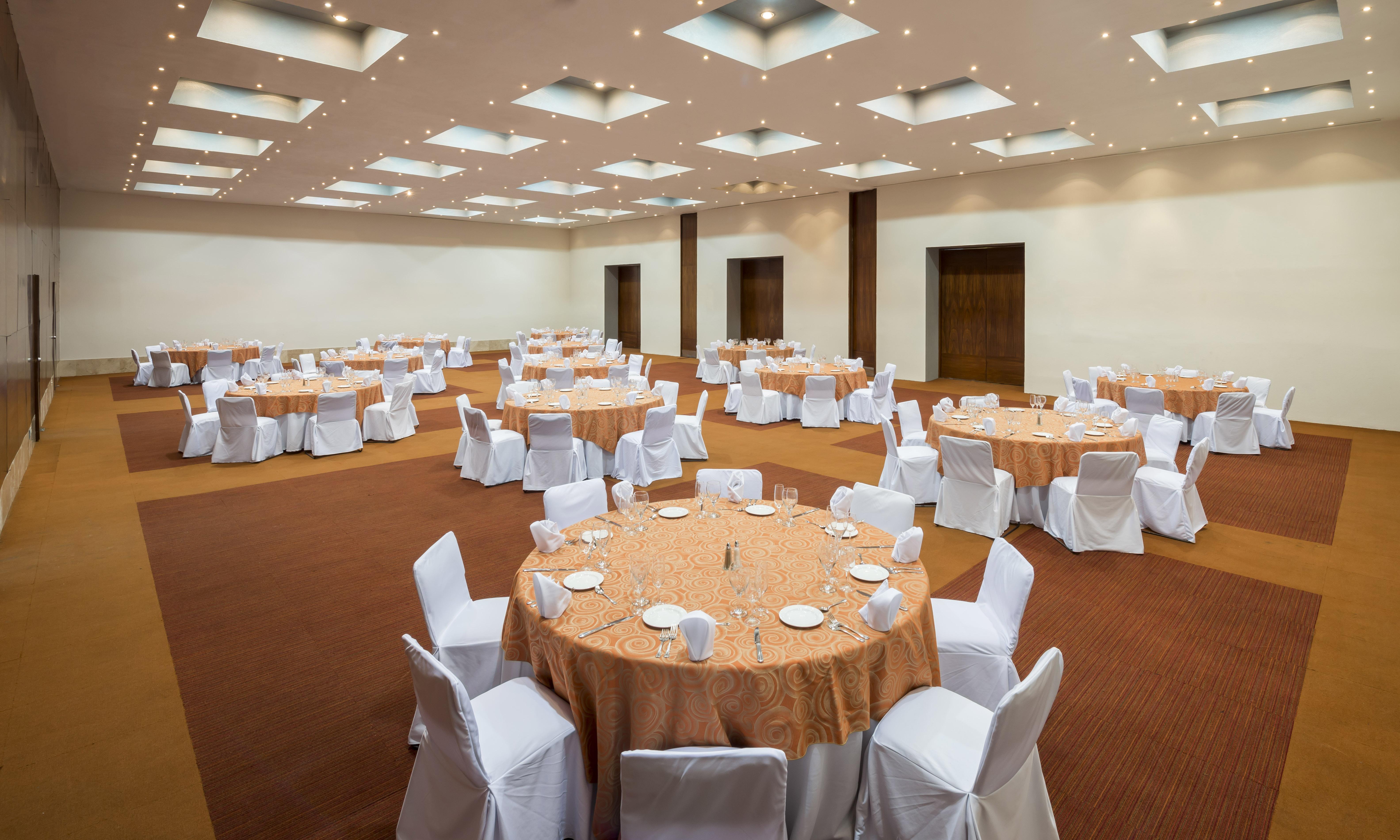 Real Inn Guadalajara Expo Exterior photo